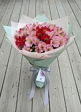 Букет цветов из:  Альстромерии в Каз