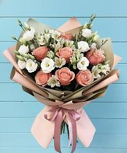 Букет цветов из:  Розы, Альстромерии и Лизиантусы #REPLACE_PRED# Каз