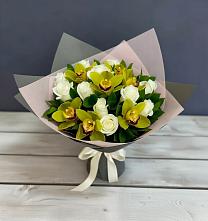 Букет цветов из:  Орхидеи и Розы в Каз