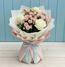 Букет цветов из:  Розы #REPLACE_PRED# Каз