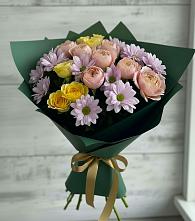 Букет цветов из:  Хризантемы и Розы в Каз