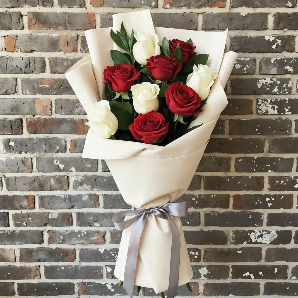 Букет цветов из: Розы в Каз