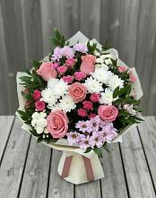 Букет цветов из:  Альстромерии, Гвоздики, Розы и Хризантемы в Каз