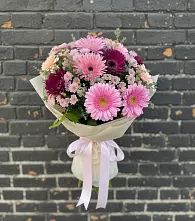 Букет цветов из:  Герберы и Хризантемы в Каз