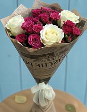 Букет цветов из:  Розы в Каз