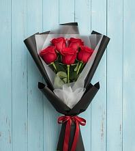 Букет цветов из:  Розы в Каз