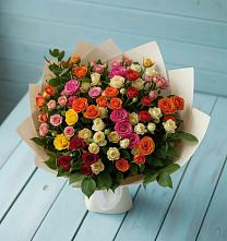 Букет Микс из разноцветных кустовых роз в Каз