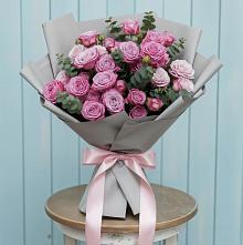 Букет цветов из:  Розы в Каз